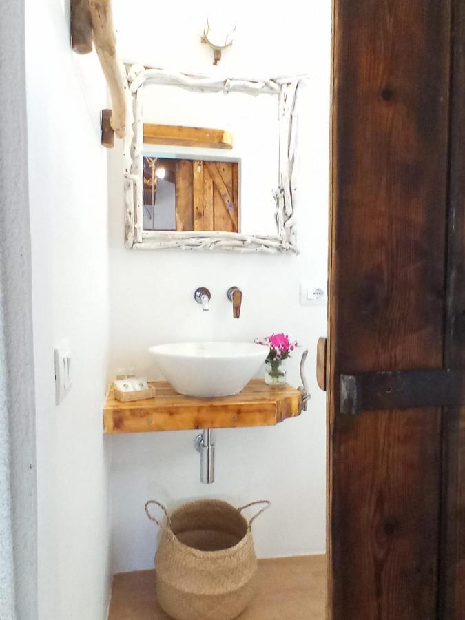 Deppy Cottage Porto Columbu - Perd'E Sali Extérieur photo